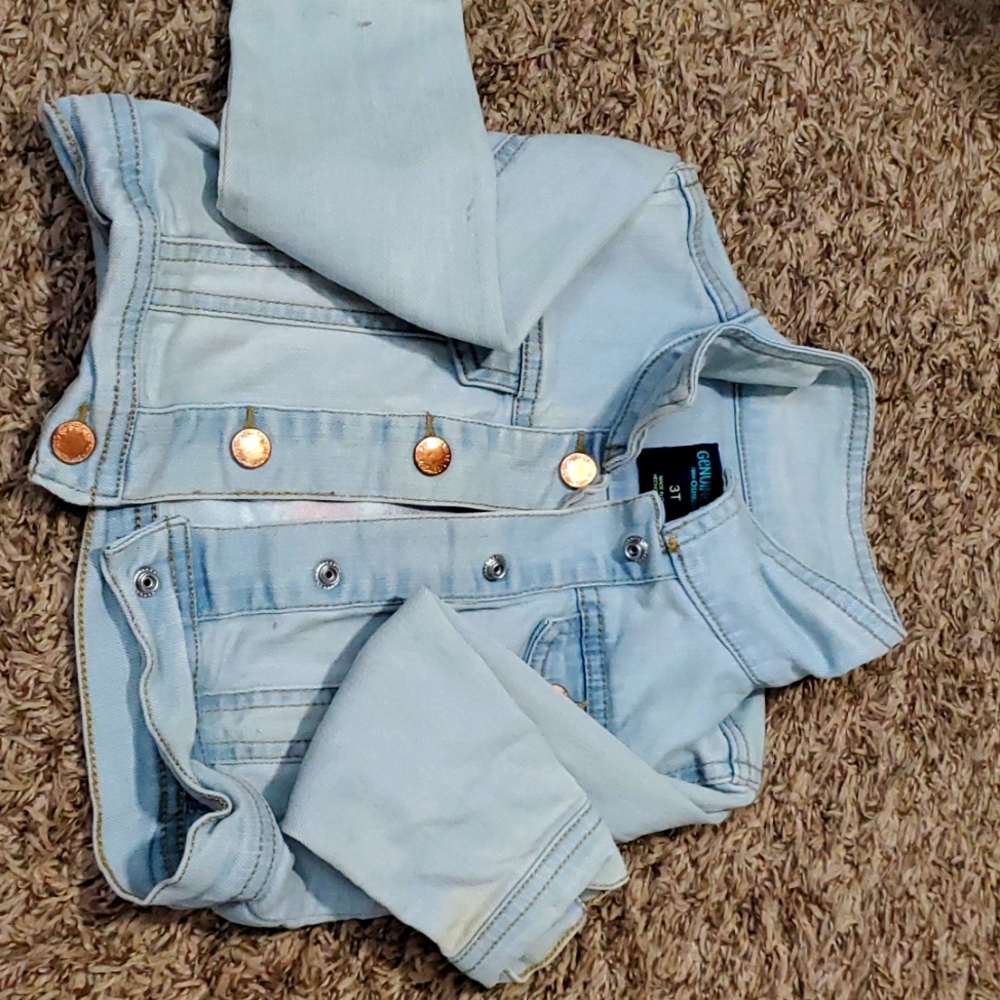 Girl toddler jeans clothing 2t and 3t with embroidery